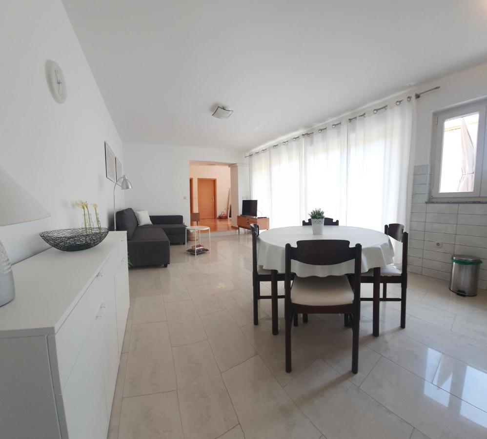 Apartment Brgacelj Kali Buitenkant foto