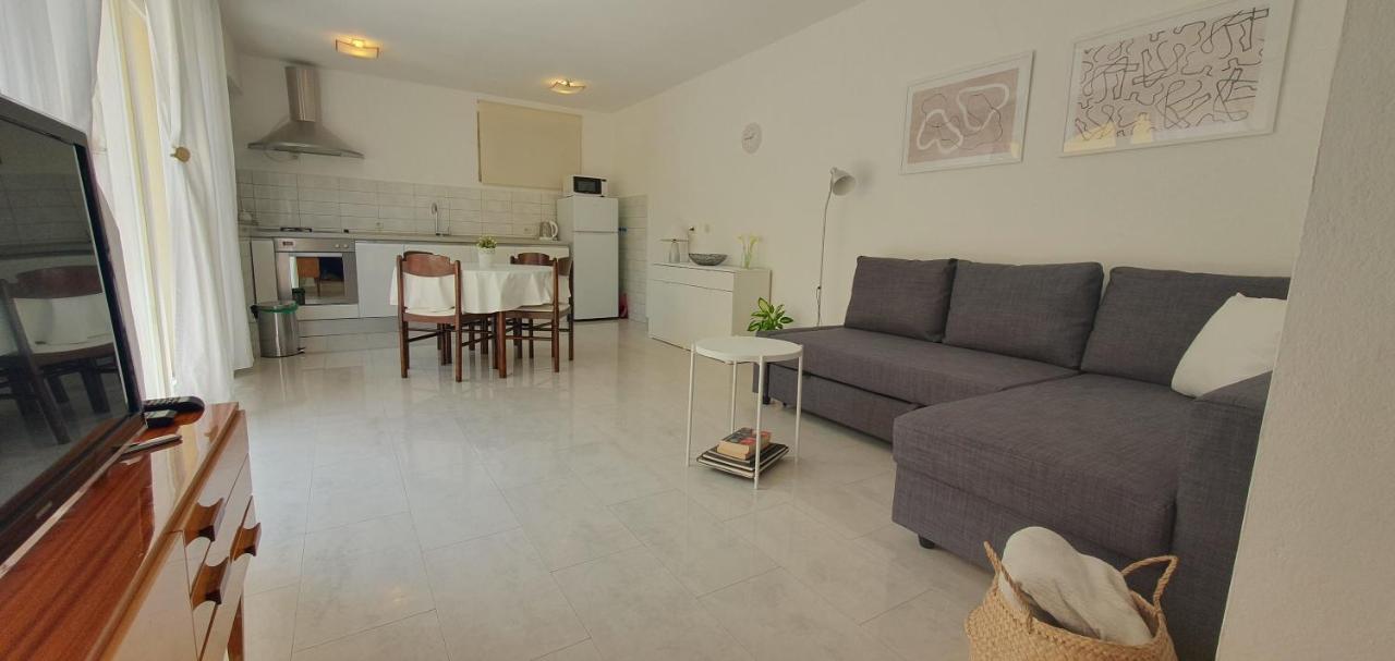 Apartment Brgacelj Kali Buitenkant foto