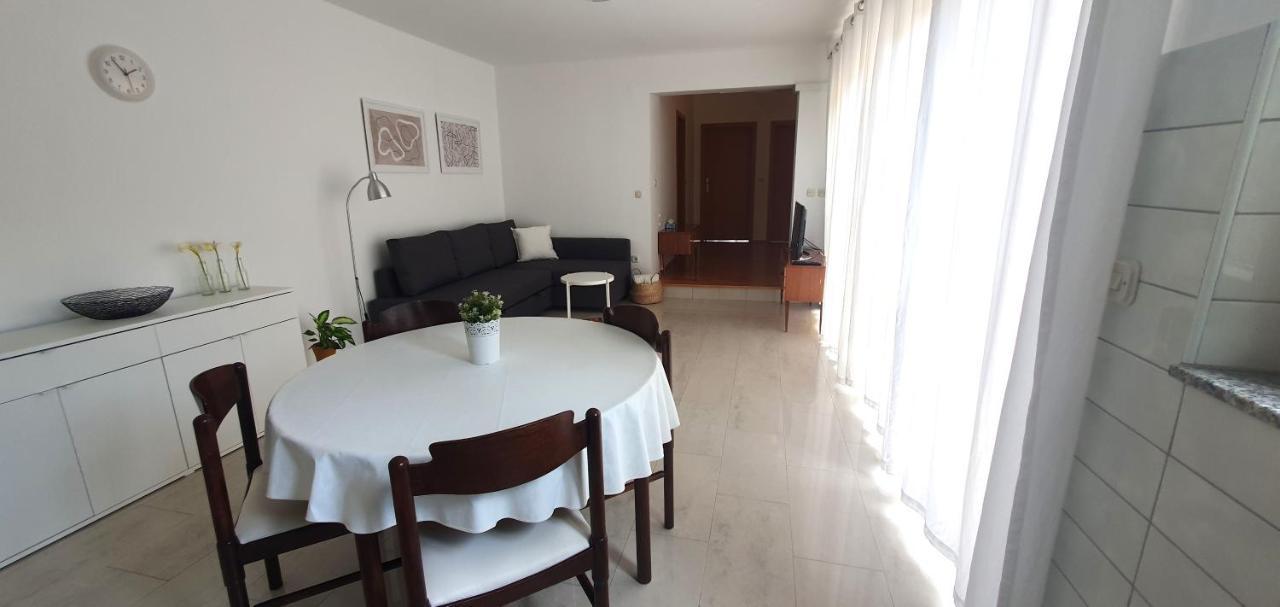 Apartment Brgacelj Kali Buitenkant foto